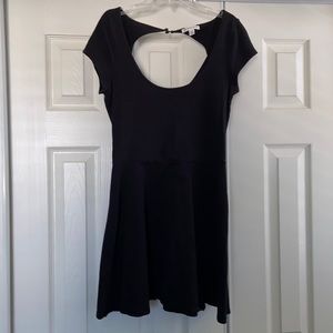 American Eagle | NWOT Open-back Skater Skirt LBD